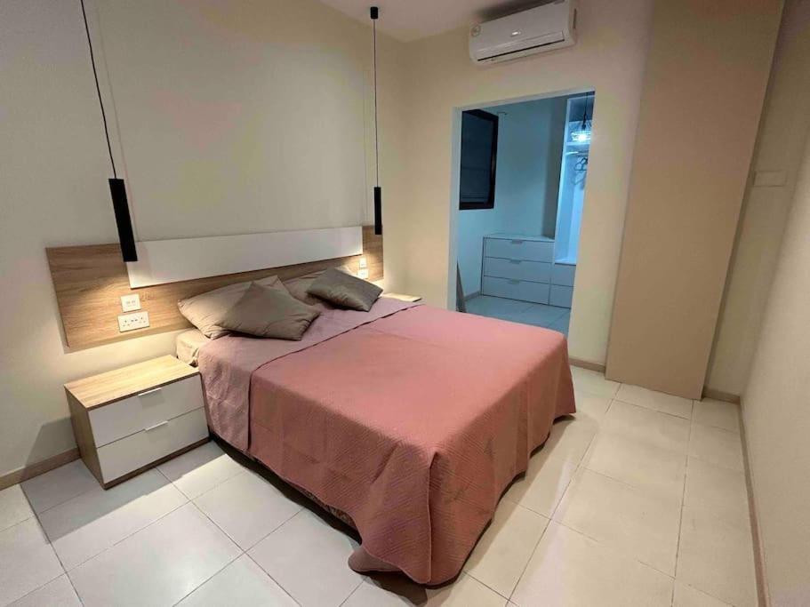 A Flat In The Heart Of Bugibba St. Paul's Bay Exterior foto